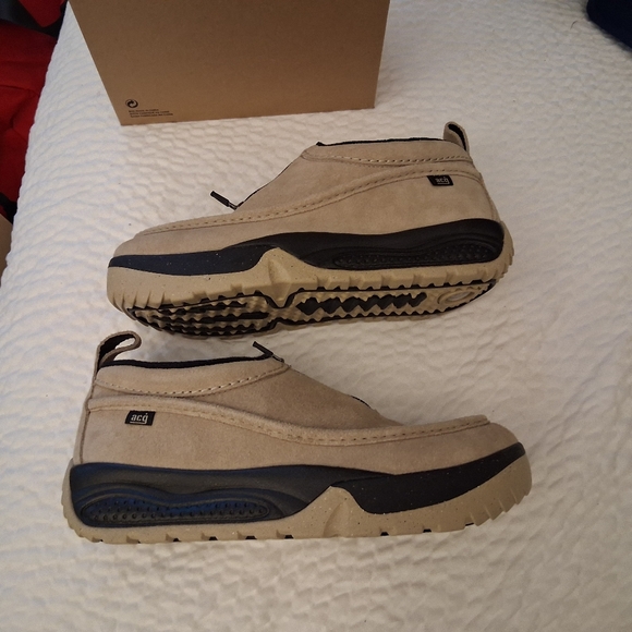 Nike ACG IZY Khaki Size 11 - Picture 3 of 11